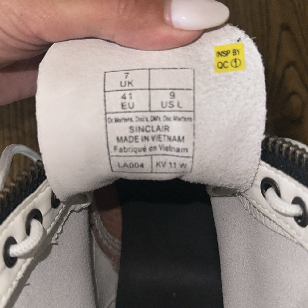 Dr Martens Platform White Sinclair Boot (Worn Onc… - image 4